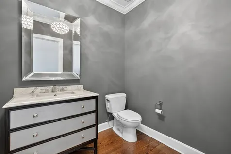187 North Westshore Drive Chicago IL 60601