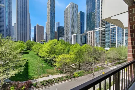 187 North Westshore Drive Chicago IL 60601