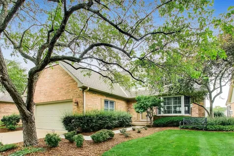 998 Plantain Court Crystal Lake IL 60014
