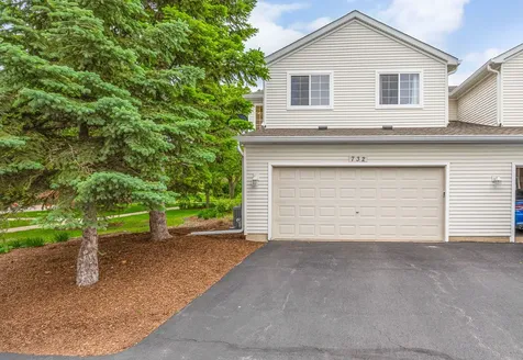 732 County Line Road Aurora IL 60502