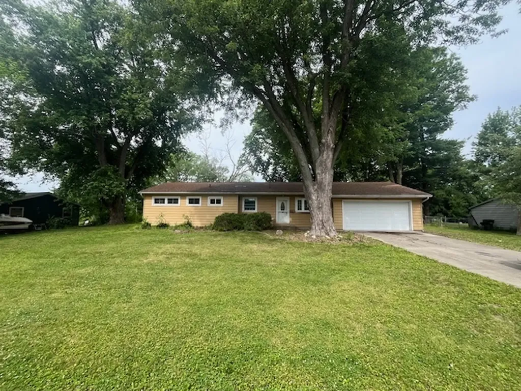 3947 North Burchard Drive Decatur IL 62526