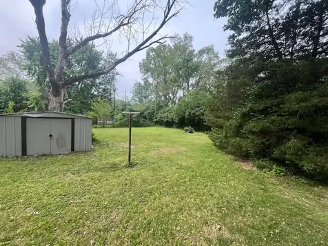 3947 North Burchard Drive Decatur IL 62526