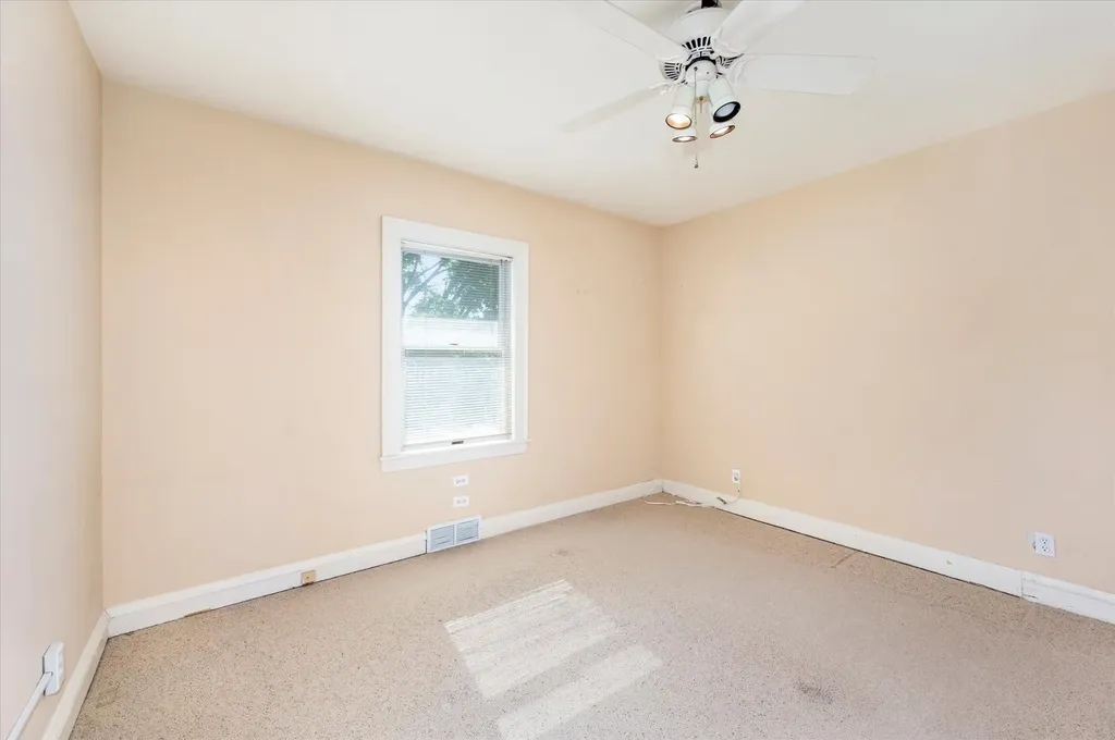 300 West Grantley Avenue Elmhurst IL 60126
