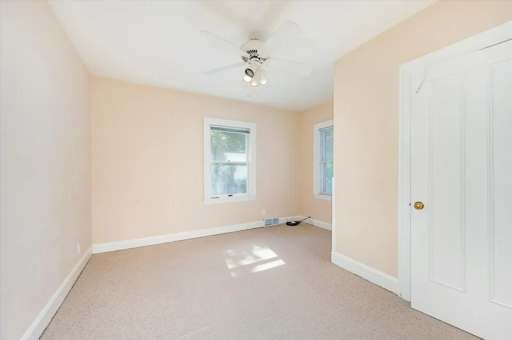 300 West Grantley Avenue Elmhurst IL 60126