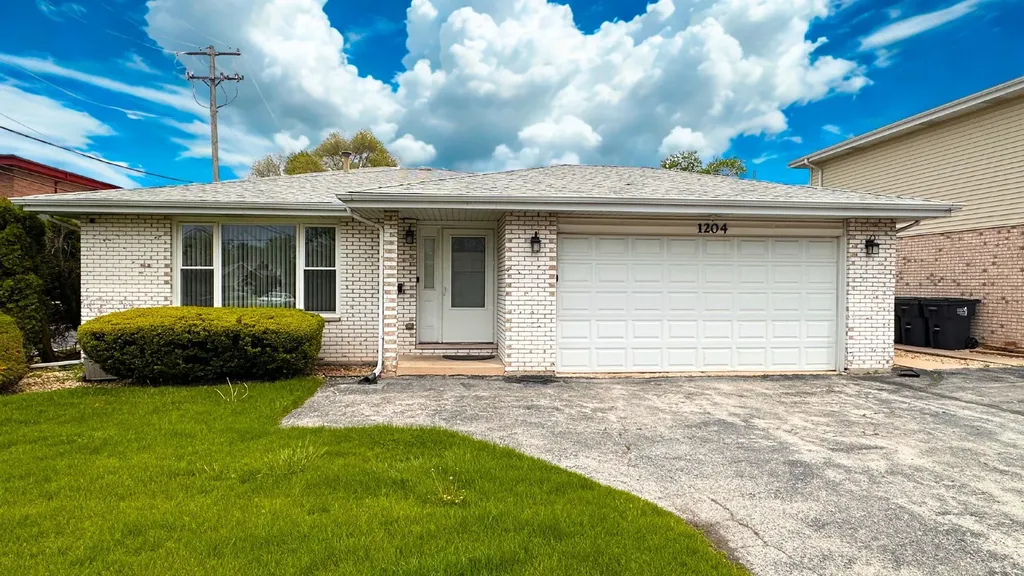 1204 East 154th Street South Holland IL 60473