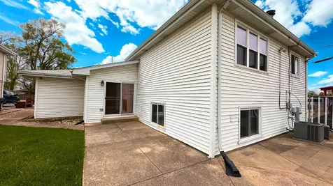 1204 East 154th Street South Holland IL 60473
