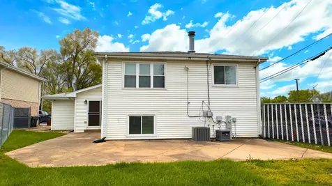 1204 East 154th Street South Holland IL 60473
