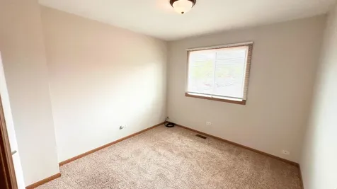 1204 East 154th Street South Holland IL 60473