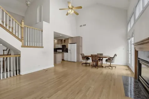 3063 Rosebrook Circle Westchester IL 60154