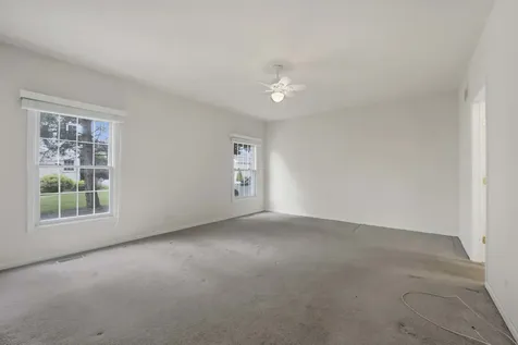 3063 Rosebrook Circle Westchester IL 60154