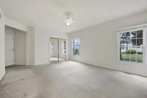 3063 Rosebrook Circle Westchester IL 60154