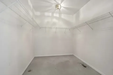 3063 Rosebrook Circle Westchester IL 60154