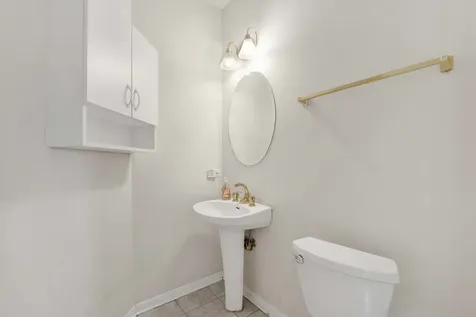 3063 Rosebrook Circle Westchester IL 60154
