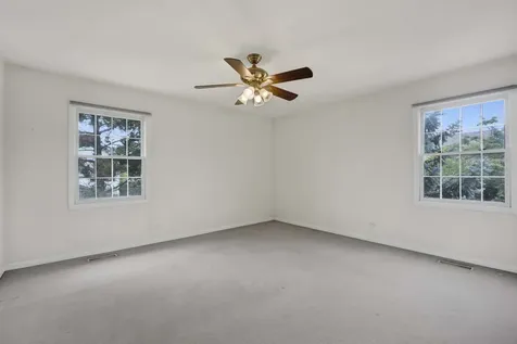 3063 Rosebrook Circle Westchester IL 60154