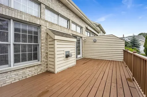 3063 Rosebrook Circle Westchester IL 60154