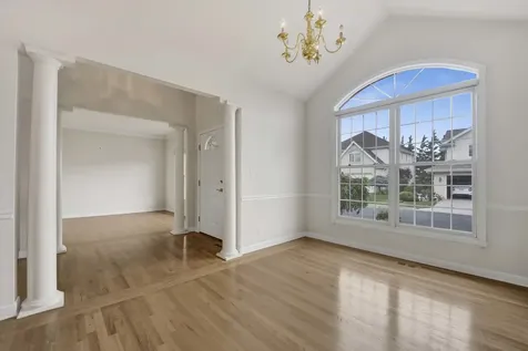 3063 Rosebrook Circle Westchester IL 60154