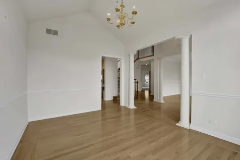 3063 Rosebrook Circle Westchester IL 60154