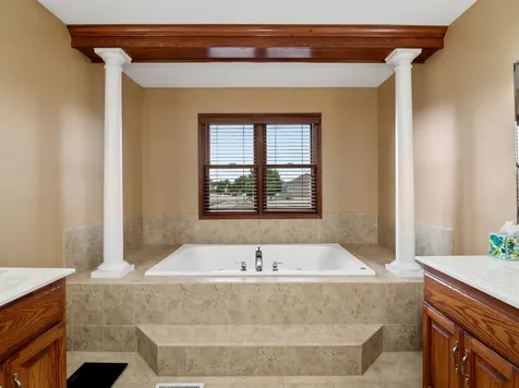 1846 Willowbrook Drive Bourbonnais IL 60914