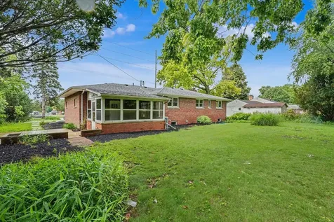904 West Kirby Avenue Champaign IL 61821
