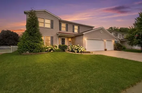 1314 Cashel Drive Bloomington IL 61704