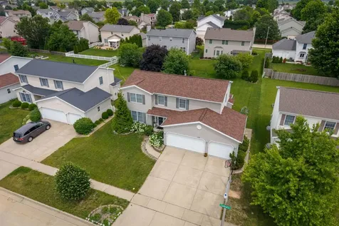 1314 Cashel Drive Bloomington IL 61704