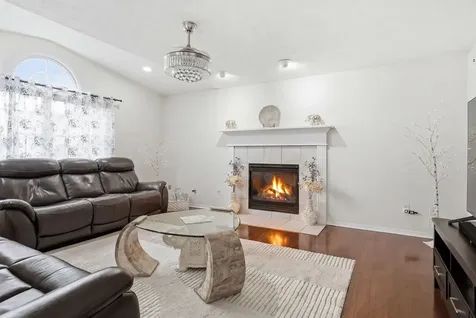 1314 Cashel Drive Bloomington IL 61704