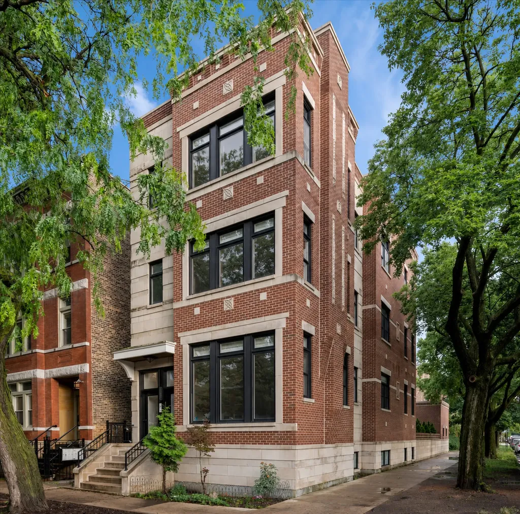 2157 West Potomac Avenue Chicago IL 60622