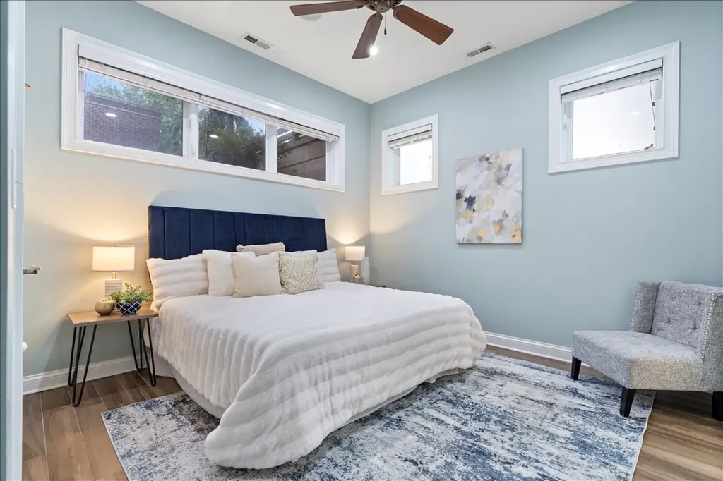 2157 West Potomac Avenue Chicago IL 60622