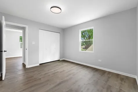 15622 Millard Avenue Markham IL 60428