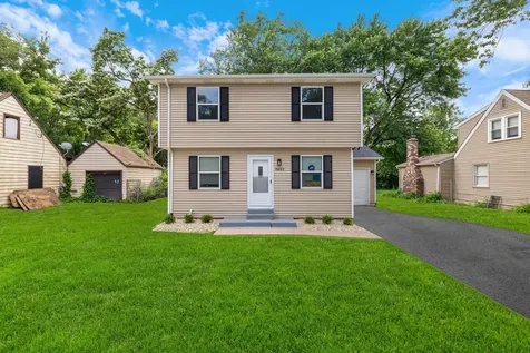 15622 Millard Avenue Markham IL 60428
