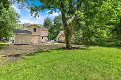 15622 Millard Avenue Markham IL 60428