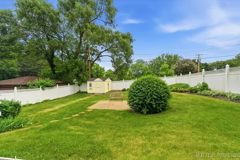 202 North 5th Street St. Charles IL 60174
