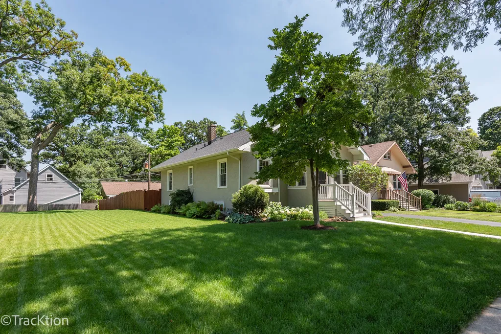 4941 Oakwood Avenue Downers Grove IL 60515
