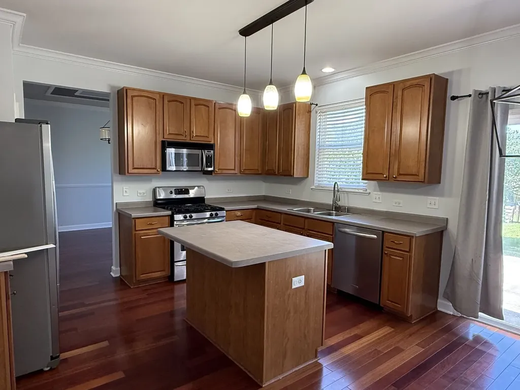 2036 Antietam Court Aurora IL 60503