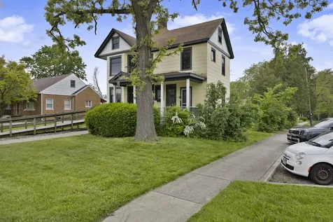 1322 Main Street Crete IL 60417