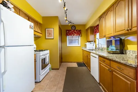 18024 Highland Avenue Homewood IL 60430