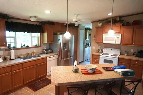 16405 East 3500n Road Momence IL 60954
