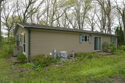 16405 East 3500n Road Momence IL 60954