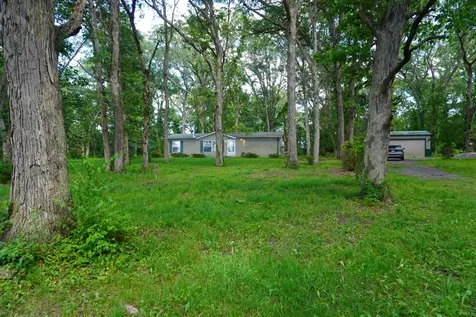 16405 East 3500n Road Momence IL 60954