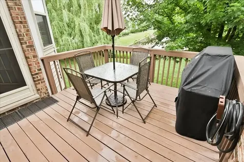 768 Saint Johns Place Addison IL 60101
