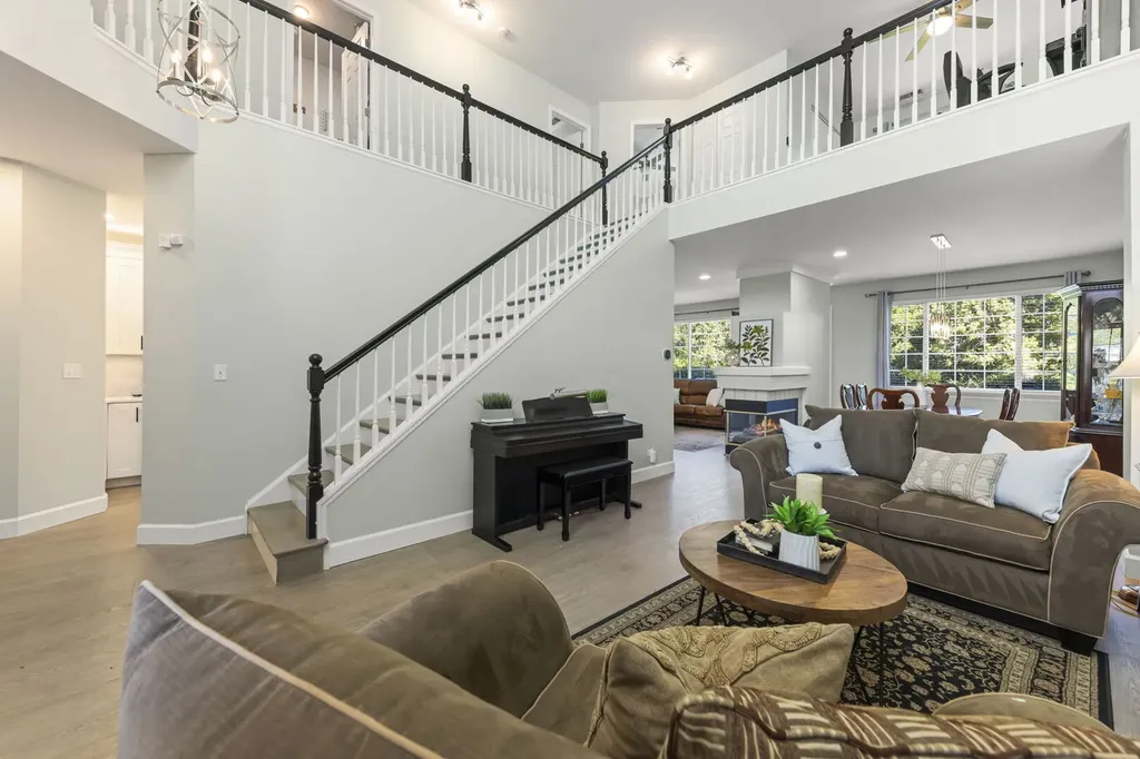 32102 Millard Circle Warrenville IL 60555