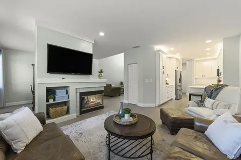 32102 Millard Circle Warrenville IL 60555