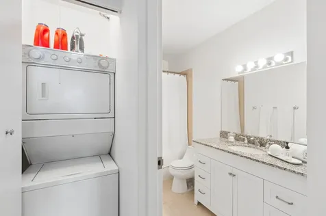 512 North Mcclurg Court Chicago IL 60611