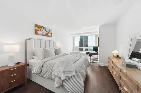 512 North Mcclurg Court Chicago IL 60611