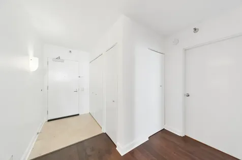 512 North Mcclurg Court Chicago IL 60611