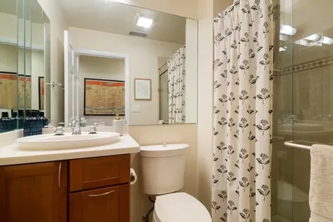 753 West Dickens Avenue Chicago IL 60614