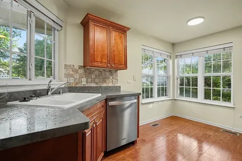 2071 Avalon Court Northbrook IL 60062