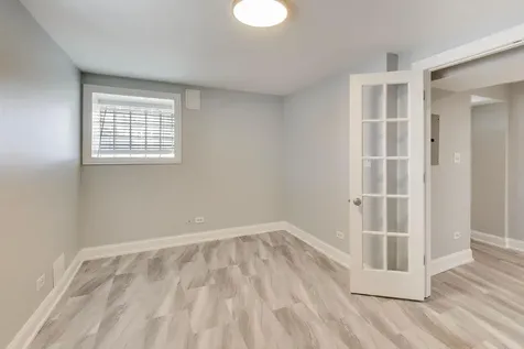 313 East 60th Street Chicago IL 60637