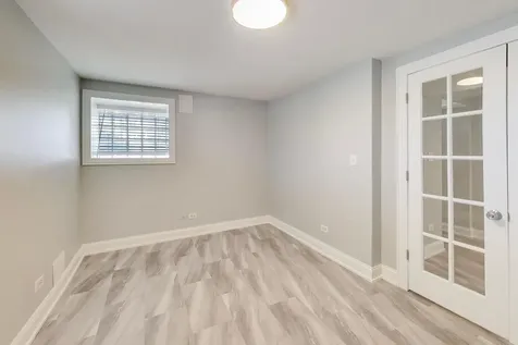 313 East 60th Street Chicago IL 60637