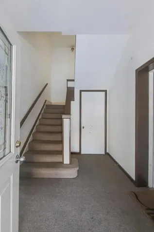 313 East 60th Street Chicago IL 60637